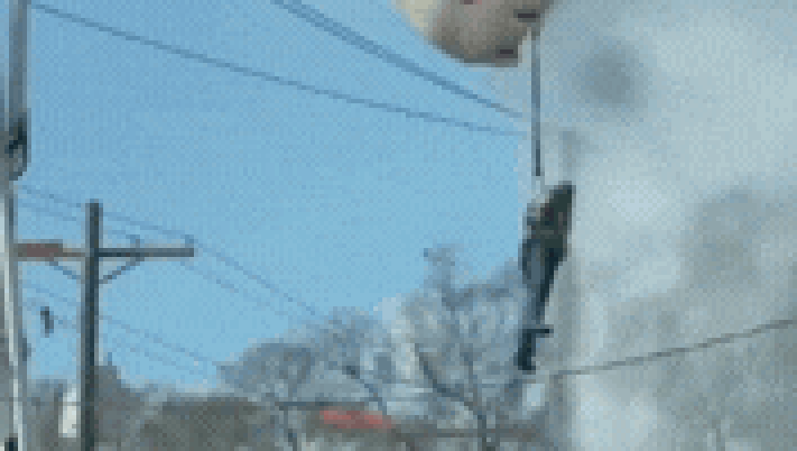 Vídeo Chocante: Operário Pendurado Em Plataforma Em Chamas Cai Após Incêndio Em Caminhão Nos Eua